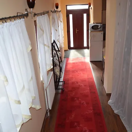 Holdfenyszallas 3* Szeged