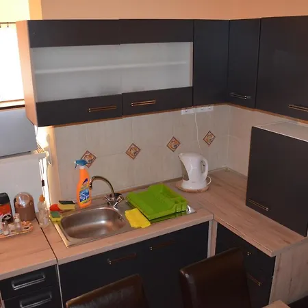 Holdfenyszallas Bed & Breakfast Szeged