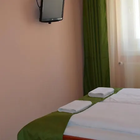 Bed & Breakfast Holdfenyszallas Szeged