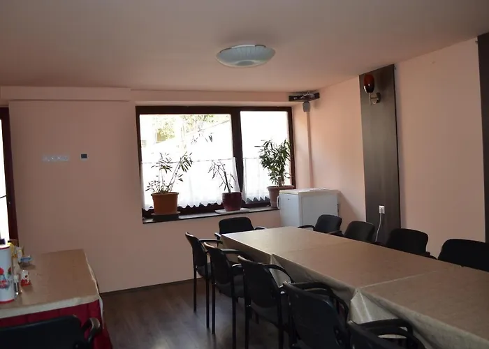 Holdfenyszallas Bed & Breakfast